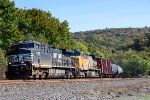 NS 4172 leads 65K west at Newport